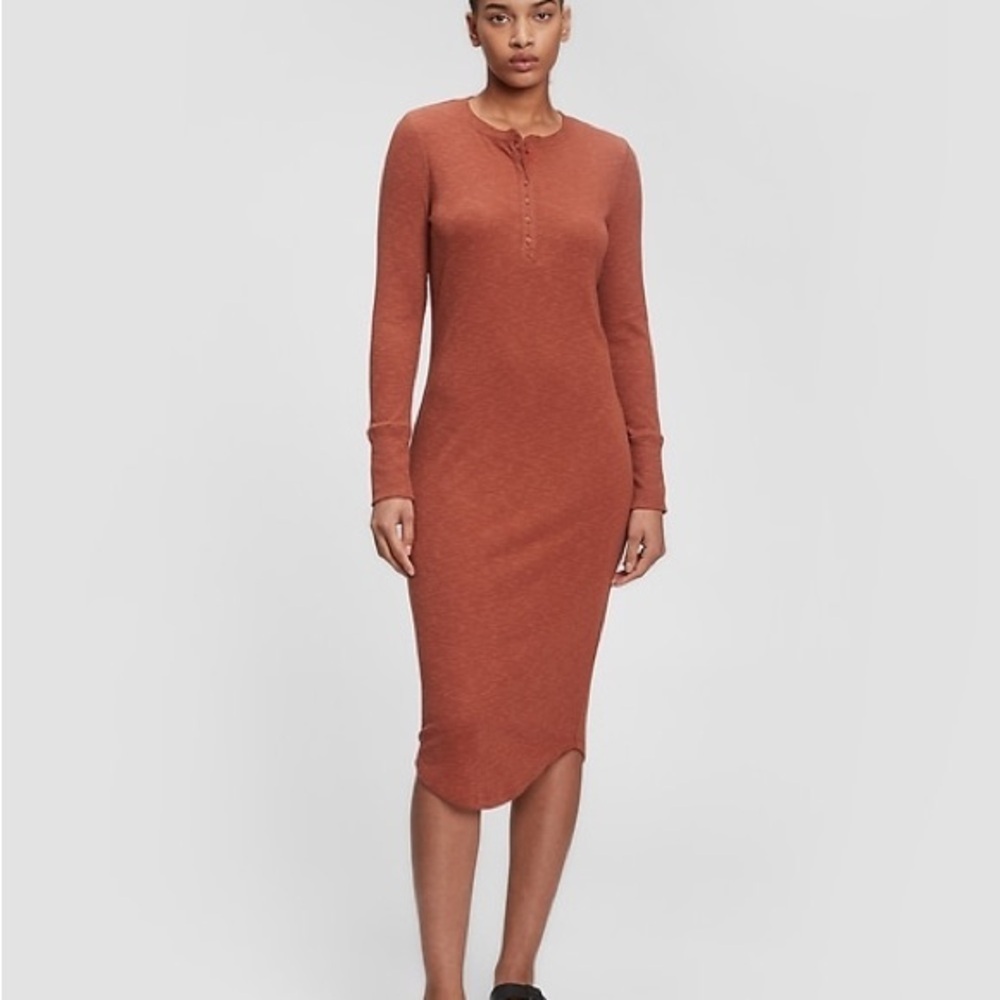 GAP Women's Rust Long Sleeve Rib Henley Button Down Midi Dress Medium